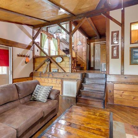 Mountaintop Ellijay Cabin With Private Hot Tub Buitenkant foto